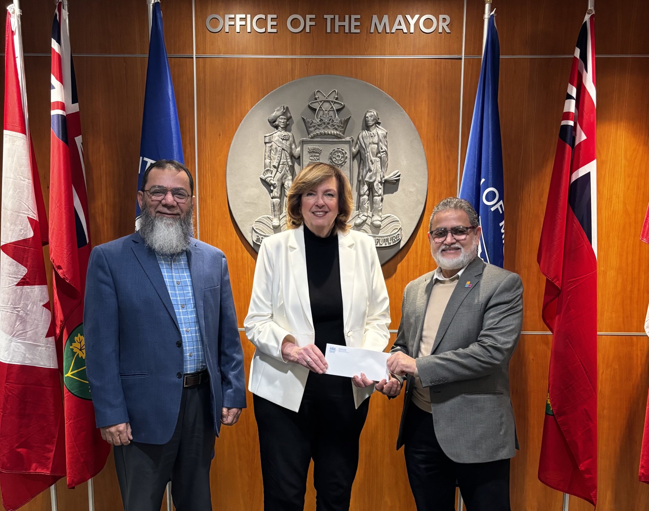 Mississauga Mayor Donates $5,000 to HalalServe Food Bank Amid Rising Demand