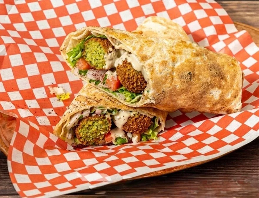 falafel sandwish