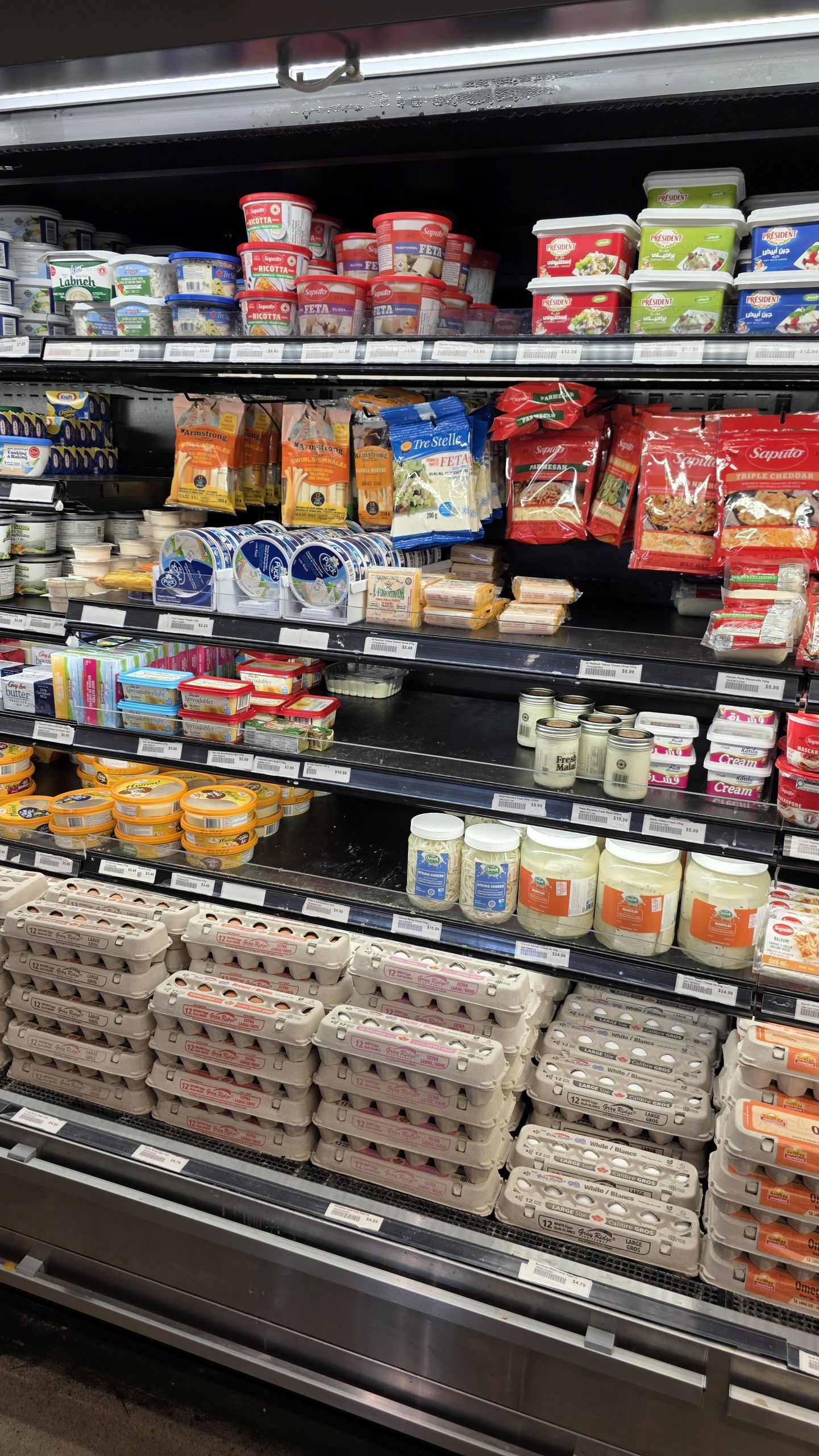 Apna Farm halal grocery store in Mississauga