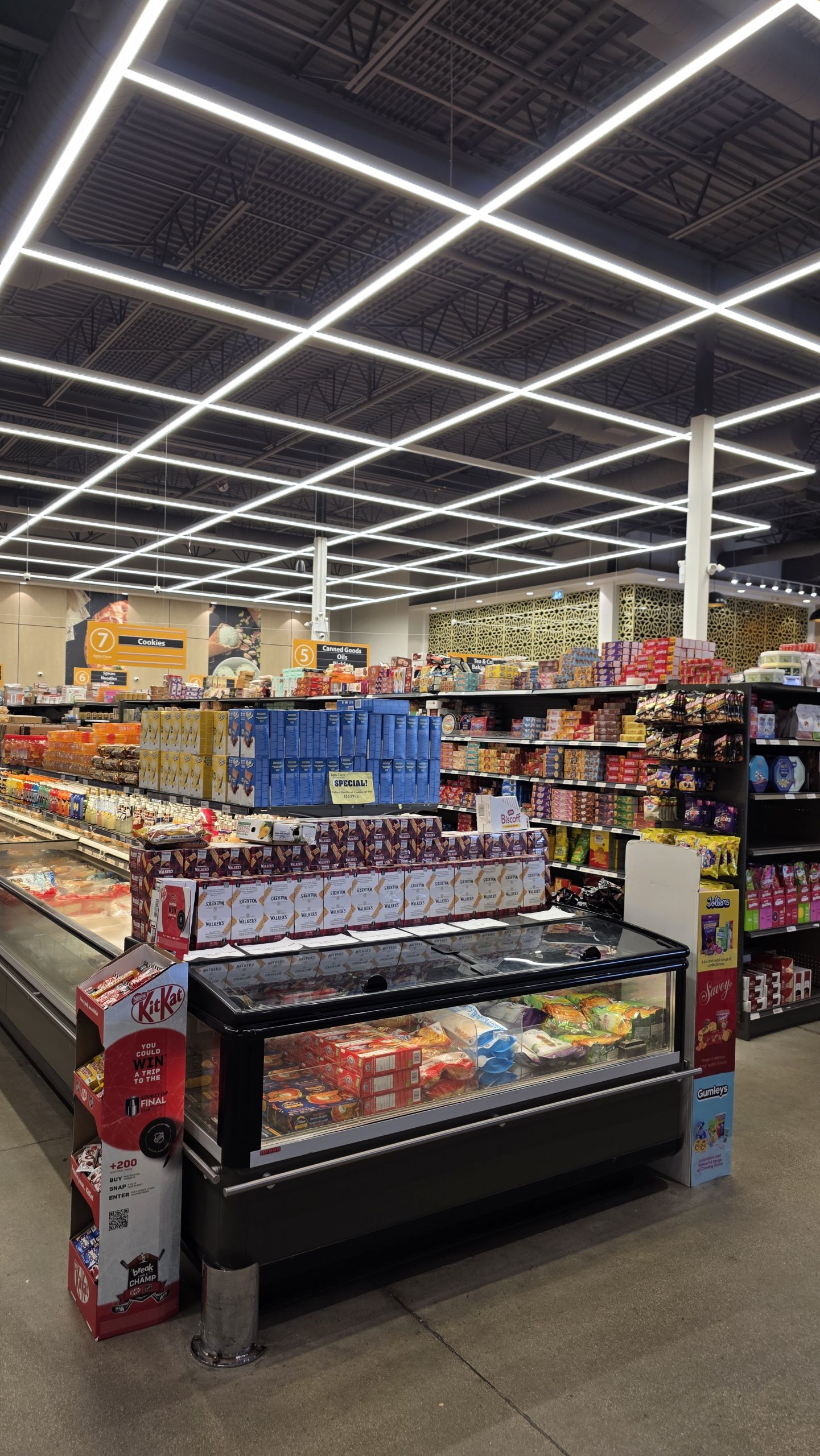 Apna Farm halal grocery store in Mississauga