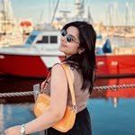 Meenakshii Chaudhary profile