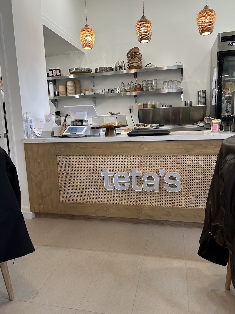 Teta’s Egyptian Kitchen dining and food